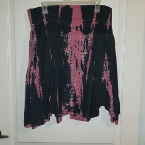 Pink and dark gray tye-dyed skirt